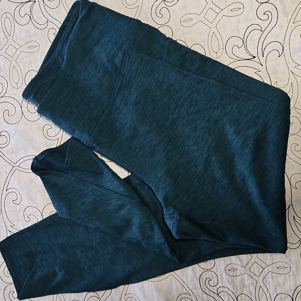 GAIAM Heathered Green Leggings